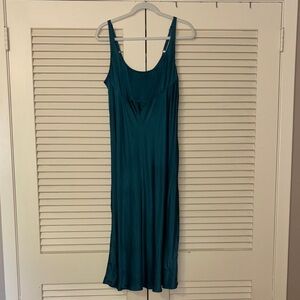 Teal size XL Cabernet 100% silk nightgown